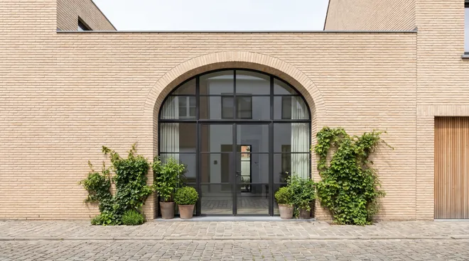 AFTER photo — new made-to-measure curved window, double glazing
